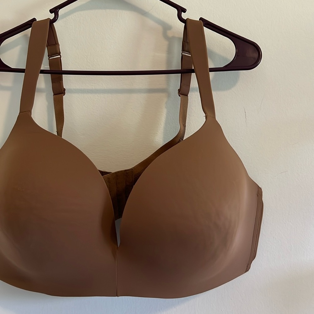 Cacique Simply Wire Free Plunge bra